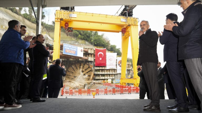 İstanbul’da Ulaşım Devrimi: 35 Dakika 5’e İnecek!