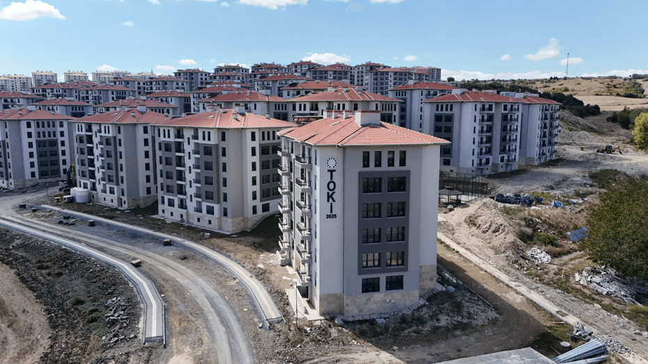 10 bin liraya kiralık daire. İşte İstanbul Arnavutköy’deki TOKİ konutları