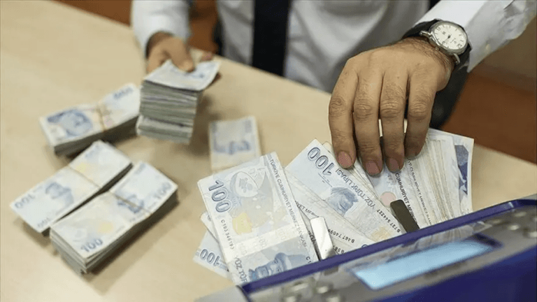 Şehit aileleri, gaziler ve gazi yakınları için fark ödemesi tarihi belli oldu